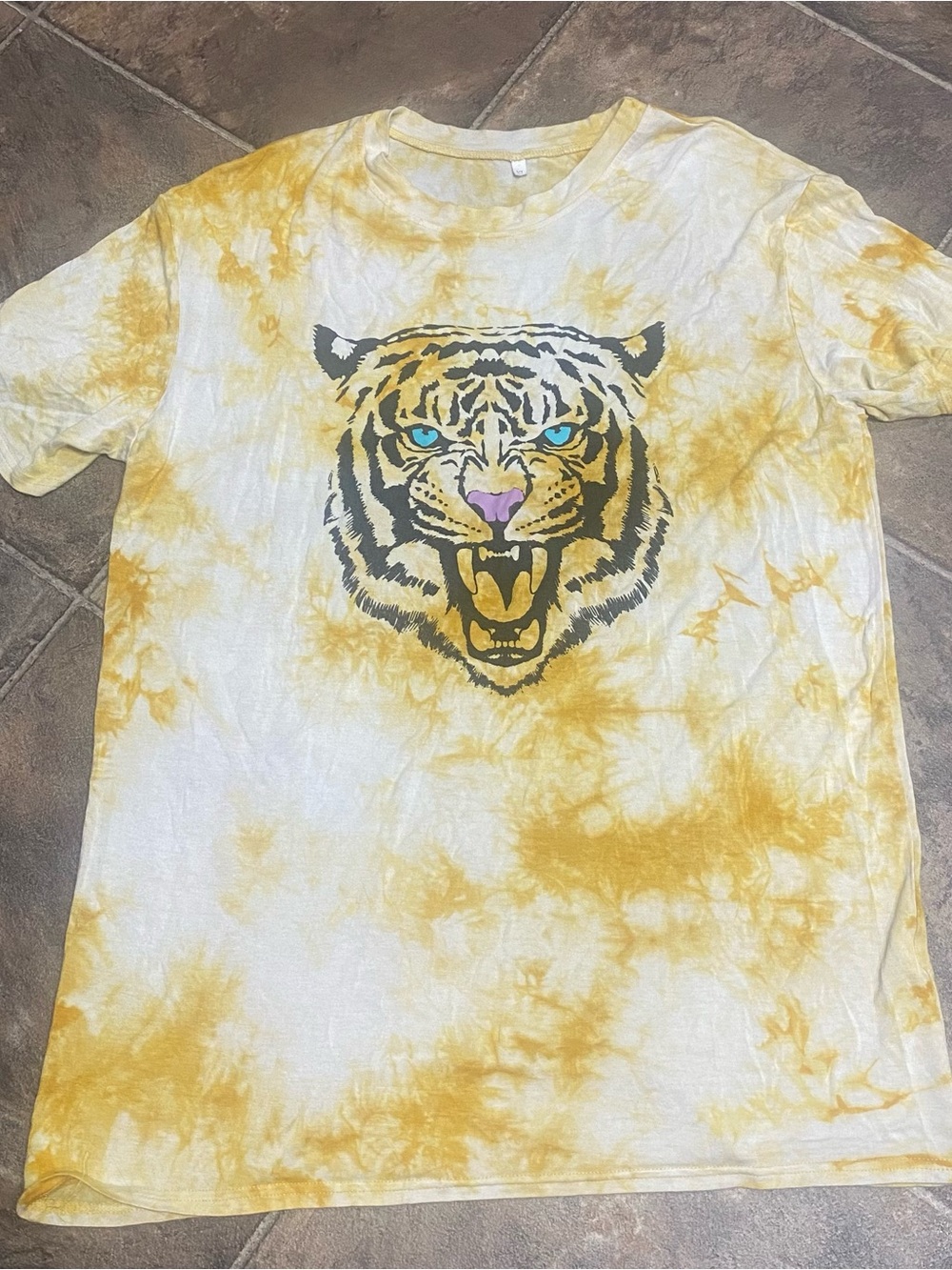 Tie-Dye Tiger Graphic Tee - Yellow